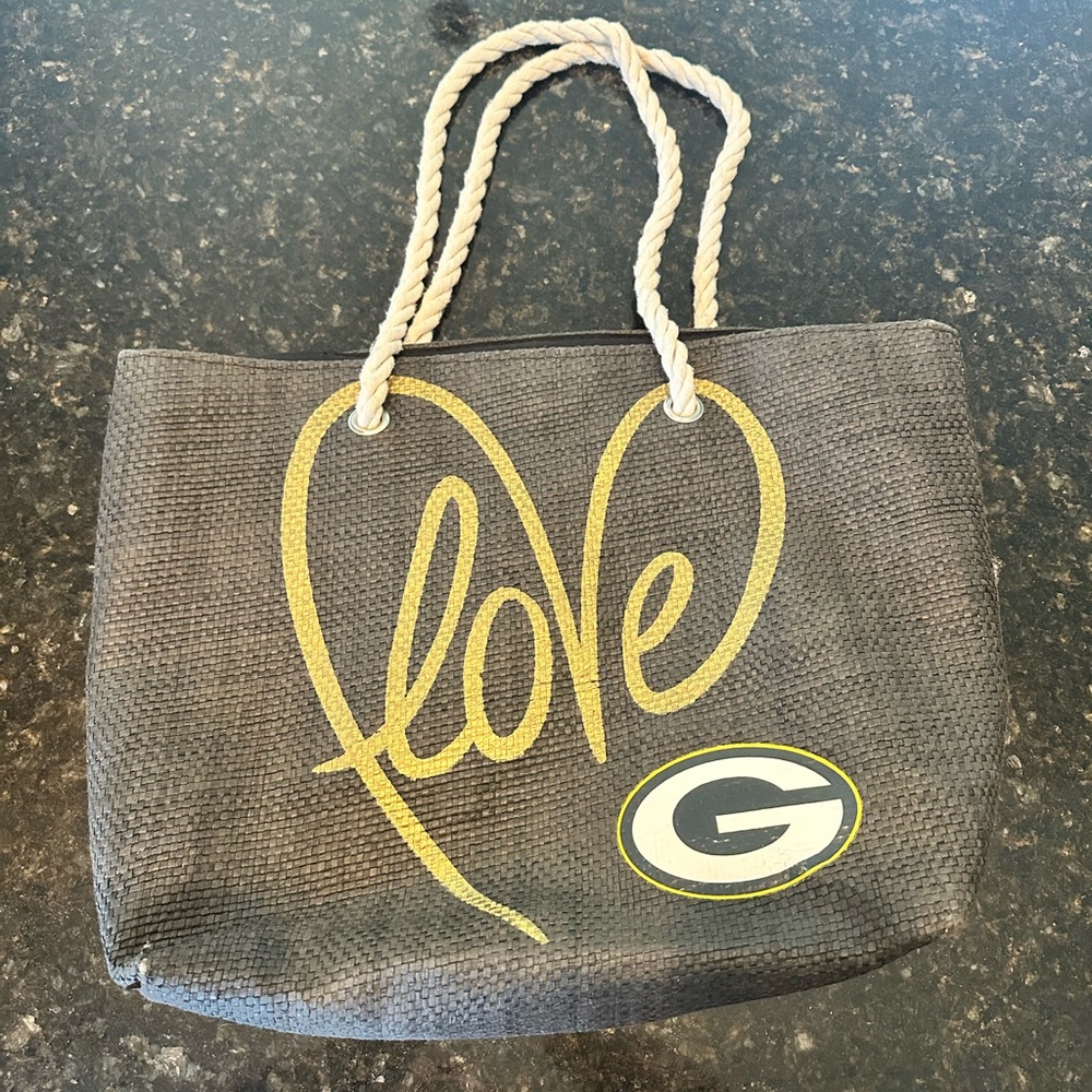 Green Bay Packers Love Tote Bag